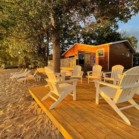 The Finch Beach Resort North Bay Kültér fotó